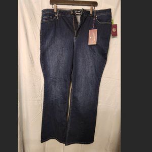 Mid-Rise Boot Cut Jeans - Gloria Vanderbuilt